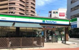 コンビニエンスストア ファミリーマート 京橋駅西店