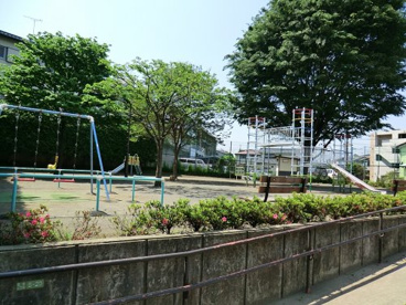 弦巻三丁目東公園の画像1