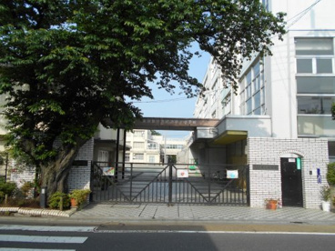 目黒区立第十中学校の画像1