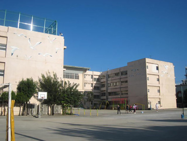 大田区立中荻中小学校の画像1