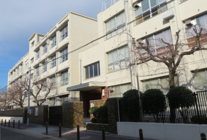 大阪市立東住吉中学校の画像1