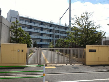 大田区立羽田中学校の画像1