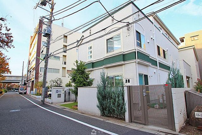 私立ポピンズナーサリースクール経堂南の画像1