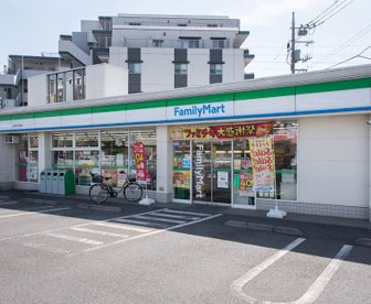 ファミリーマート 日野甲州街道店の画像1