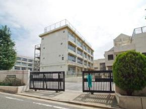 練馬区立貫井中学校の画像1