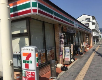 セブンイレブン 東大阪岩田町1丁目店の画像1