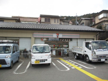 セブンイレブン 山科日ノ岡店の画像1