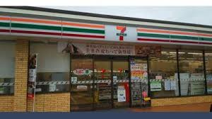 セブンイレブン 豊中桜の町6丁目店の画像1