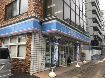 ローソン 東神奈川店の画像1