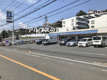 ローソン 横浜岡村7丁目店の画像1