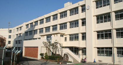 羽曳野市立高鷲南小学校の画像1