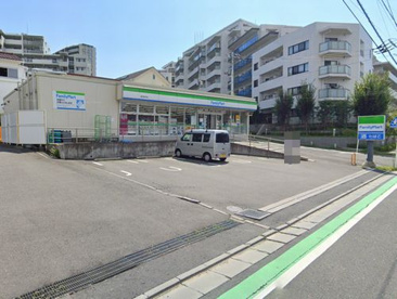ファミリーマート藤沢藤が岡店の画像1