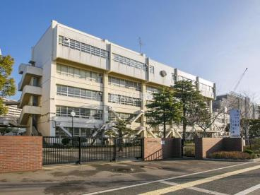 習志野市立第一中学校の画像1