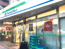 ファミリーマート 半蔵門駅前店