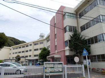 逗子市立久木中学校の画像1