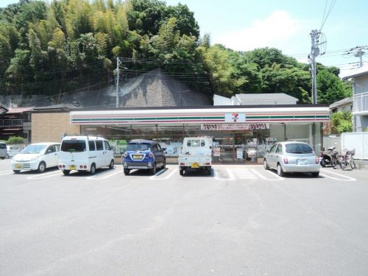 セブンイレブン 逗子久木4丁目店の画像1