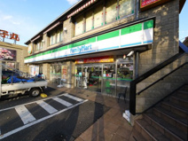 ファミリーマート 大泉インター店