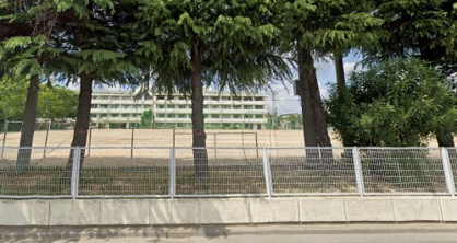 蕨市立東中学校の画像1