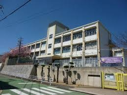 神戸市立小束山小学校の画像1