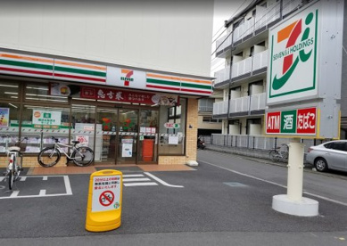 セブン-イレブン北区岩淵北本通り店の画像1