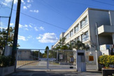 寝屋川市立啓明小学校