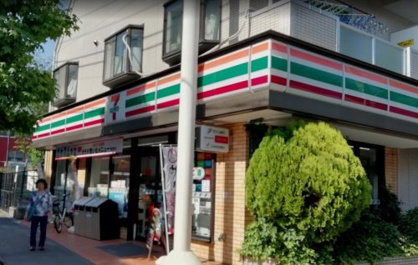セブン-イレブン 北区神谷３丁目店の画像1