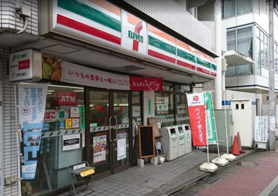 セブン-イレブン 北区岸町１丁目店の画像1