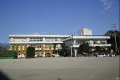 下里見小学校の画像1