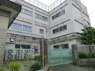 世田谷区立世田谷小学校の画像1