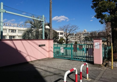 世田谷区立東玉川小学校の画像1