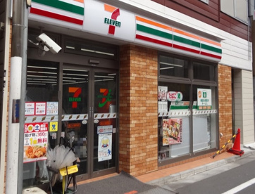 セブンイレブン 都立大学駅前店の画像1
