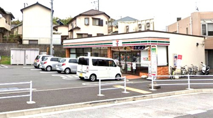 セブンイレブン 横浜栄長沼町店の画像1