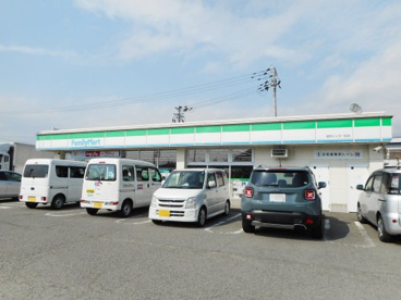 ファミリーマート 御坊インター前店の画像1