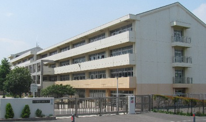 横浜市立十日市場中学校の画像1