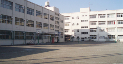 横浜市立新田中学校の画像1
