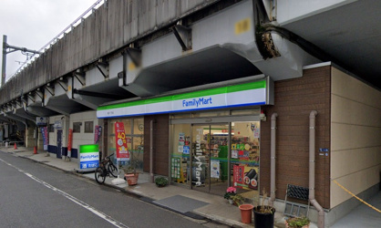 ファミリーマート 亀沢一丁目店の画像1