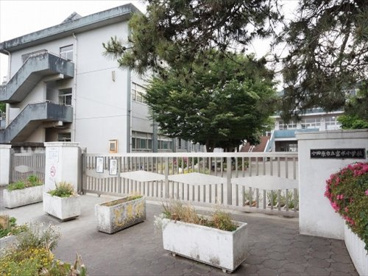 小田原市立富水小学校の画像1