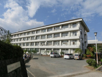 南足柄市立足柄台中学校