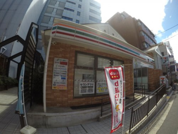 セブンイレブン 吹田豊津町店の画像1