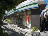 ファミリーマート 吹田広芝町店