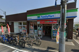ファミリーマート 船橋法典駅前店