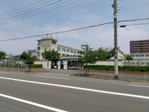 英彰小学校