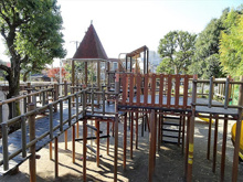 新宿区立西坂公園