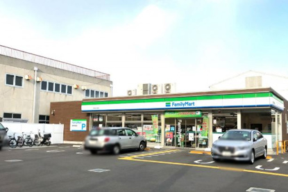 ファミリーマート 長田浜添通店の画像1