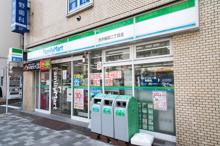 コンビニエンスストア ファミリーマート 西早稲田二丁目店