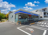 ローソン 足立六月一丁目店