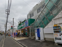 ドラッグセイムス 堺東湊店