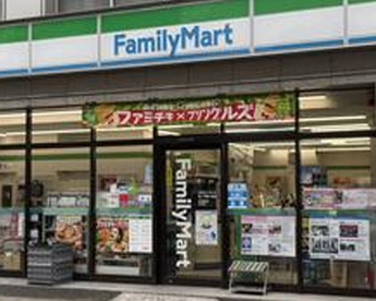 ファミリーマート 虎ノ門霞ケ関店の画像1