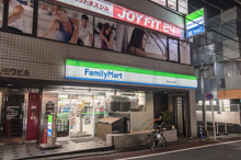 ファミリーマート 南青山七丁目店