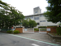 堤ヶ岡小学校